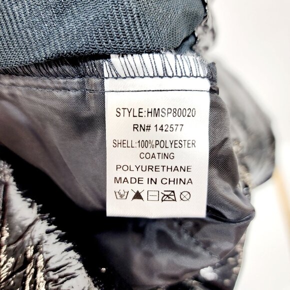 Shiny Black Faux Leather High-Waisted Shorts With Button Details Size L - Picture 8 of 8